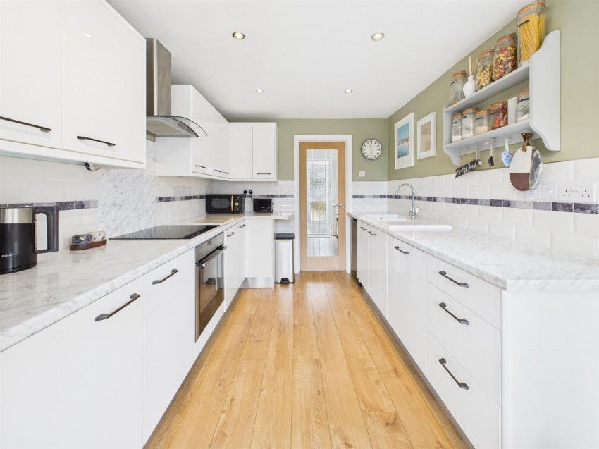 Images for Lea Crescent, Longlevens, Gloucester