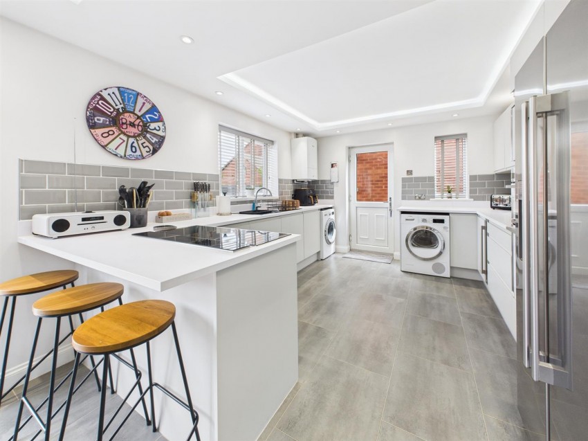Images for Vulcan Way, Abbeymead