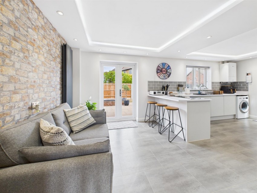 Images for Vulcan Way, Abbeymead