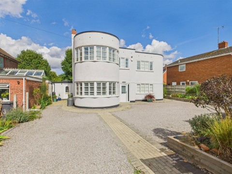 View Full Details for St. Oswalds Road, Gloucester