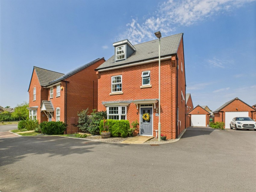 Images for Lutra Close, Hardwicke, Gloucester