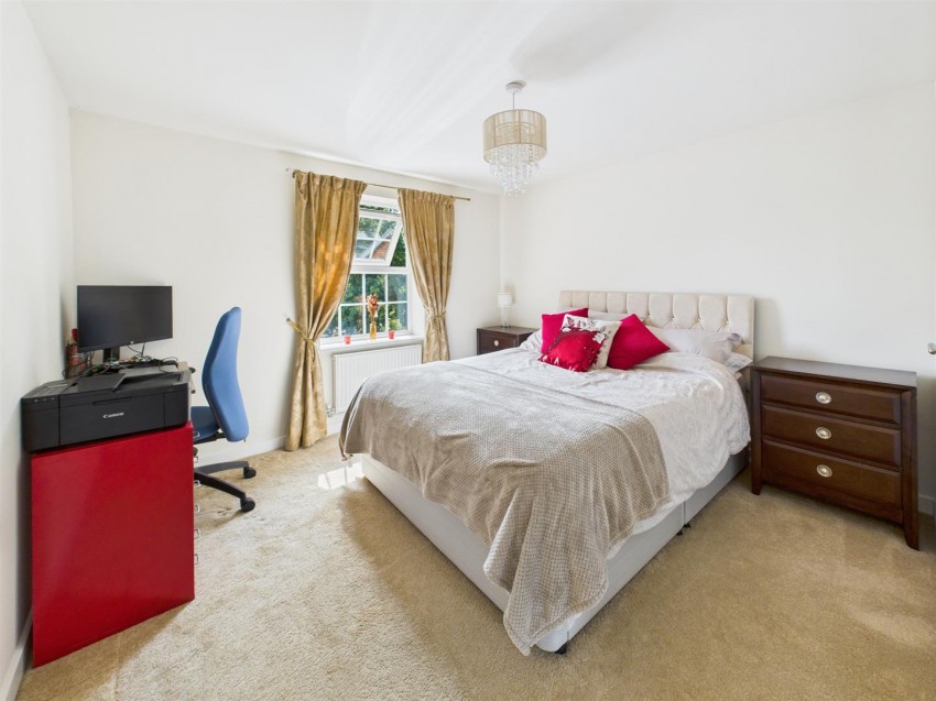 Images for Lutra Close, Hardwicke, Gloucester