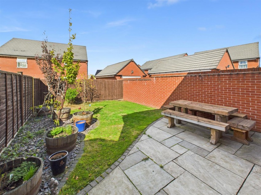 Images for Lutra Close, Hardwicke, Gloucester