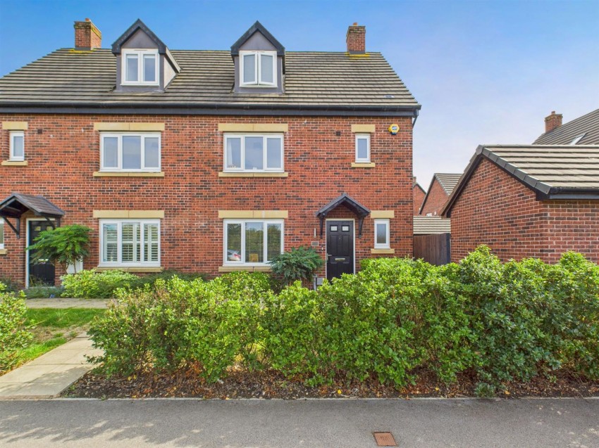 Images for Sowthistle Drive, Hardwicke, Gloucester