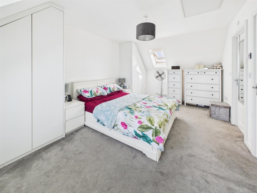 Images for Sowthistle Drive, Hardwicke, Gloucester