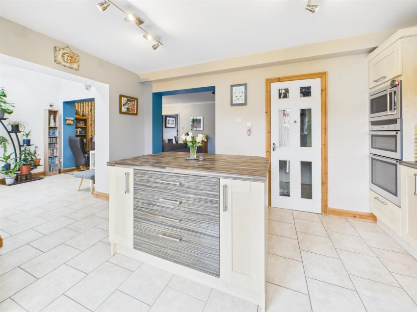 Images for Lavington Drive, Longlevens, Gloucester