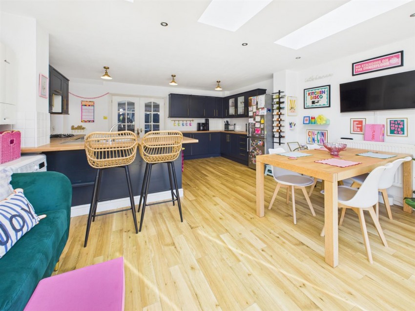 Images for Highclere Road, Quedgeley, Gloucester