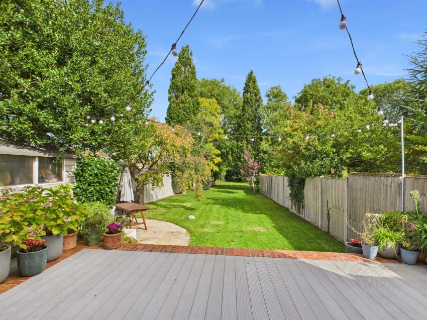 Images for Dinglewell, Hucclecote