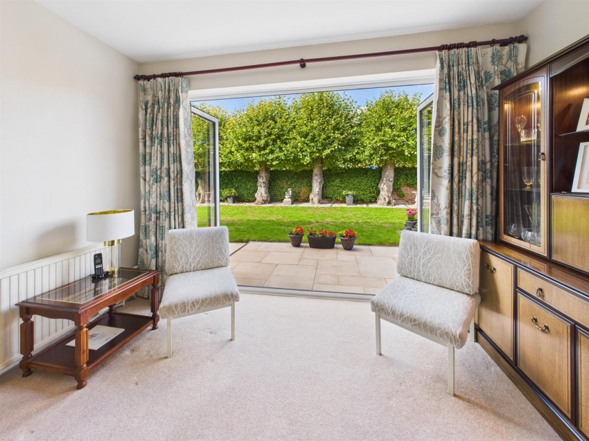 Images for Grovelands, Barnwood, Gloucester