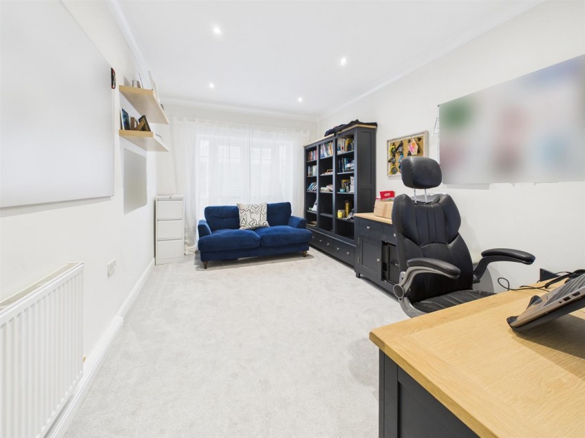 Images for Homecroft Drive, Uckington