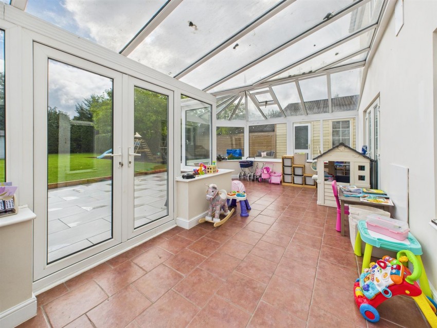 Images for Homecroft Drive, Uckington