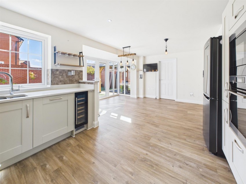 Images for Nightingale Close, Hardwicke, Gloucester