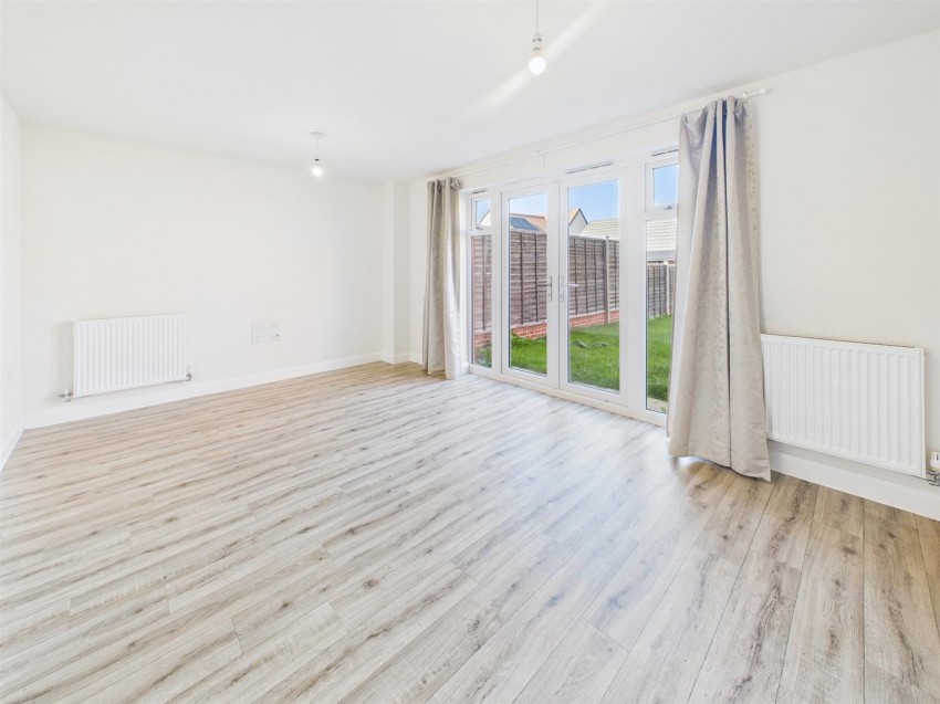 Images for Nightingale Close, Hardwicke