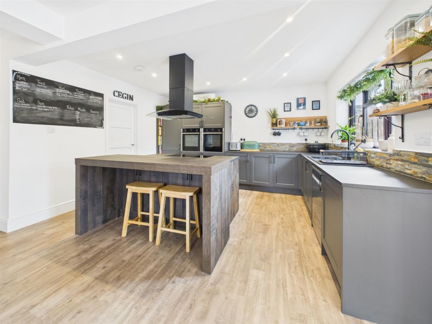 Images for Oxstalls Lane, Longlevens