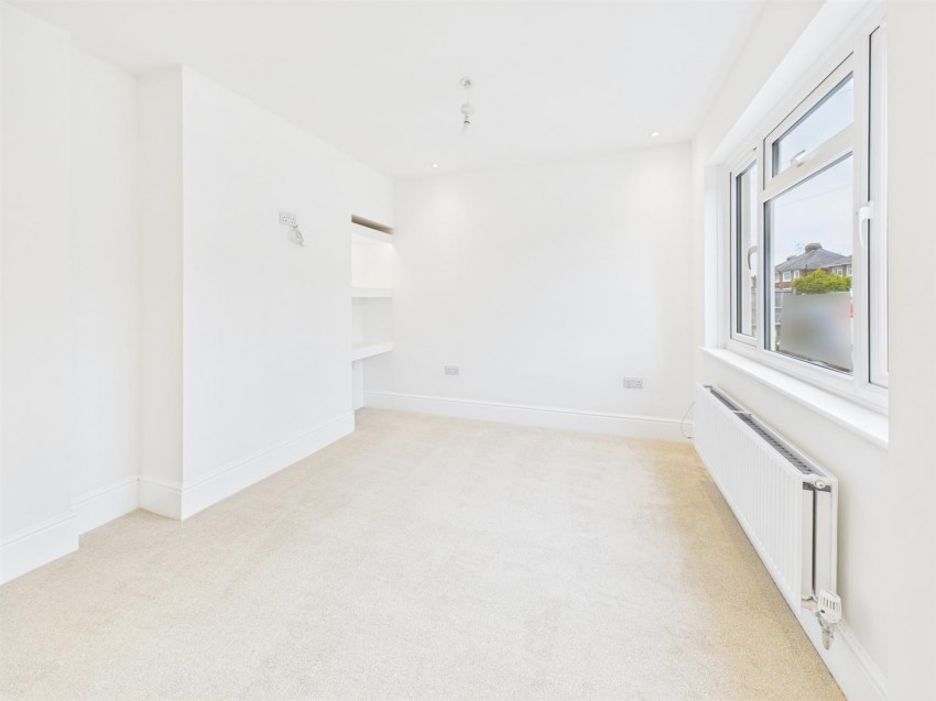 Images for Stonehenge Road, Gloucester
