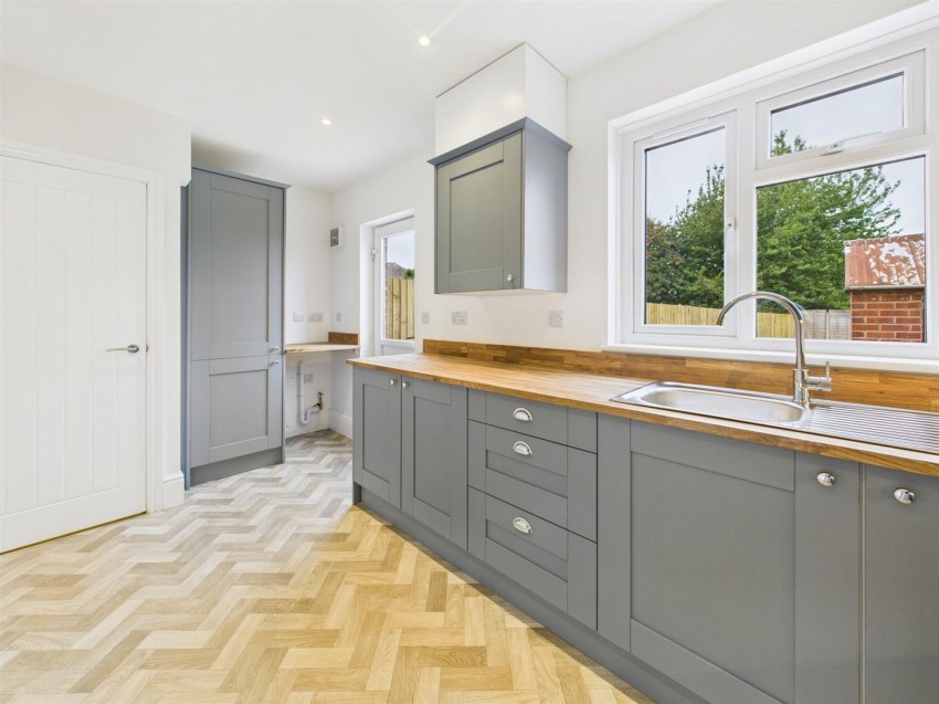 Images for Stonehenge Road, Gloucester