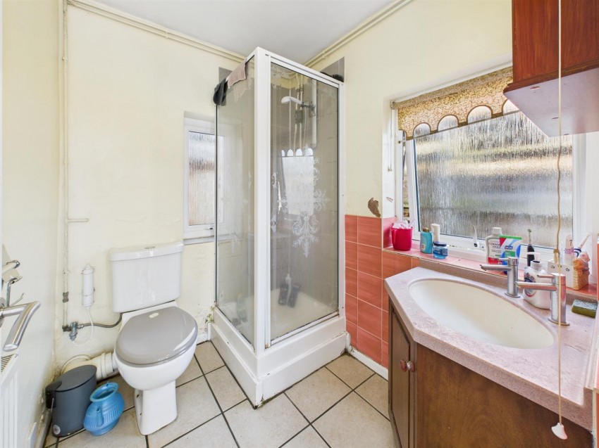 Images for Melbourne Street East, Gloucester