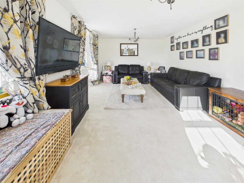 Images for Nightingale Close, Hardwicke, Gloucester