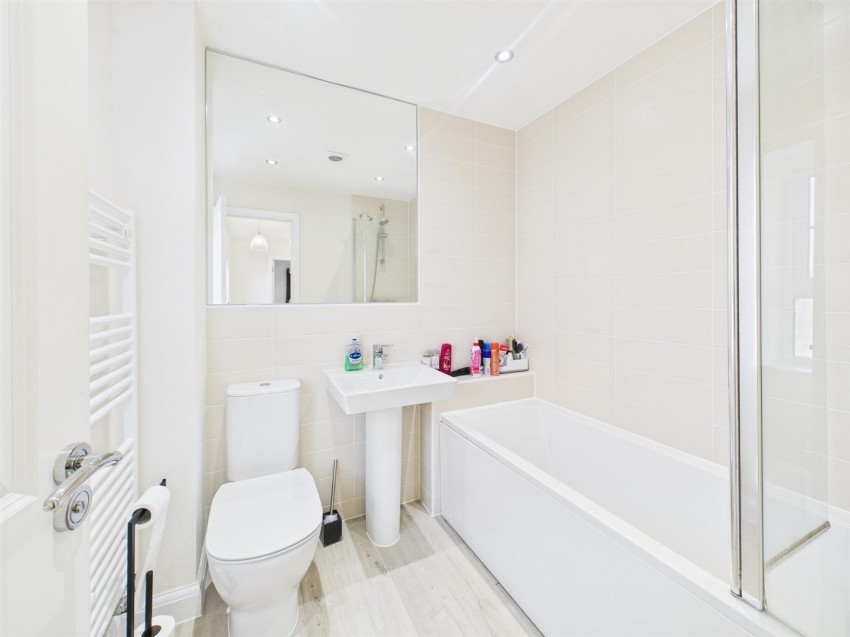 Images for Nightingale Close, Hardwicke, Gloucester