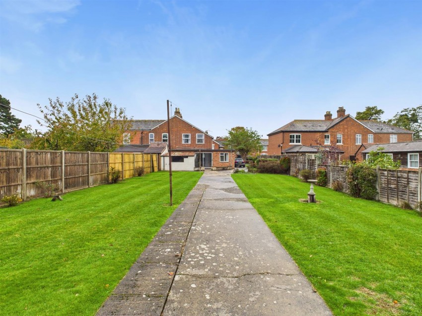 Images for Broadclose Road, Down Hatherley, Gloucester