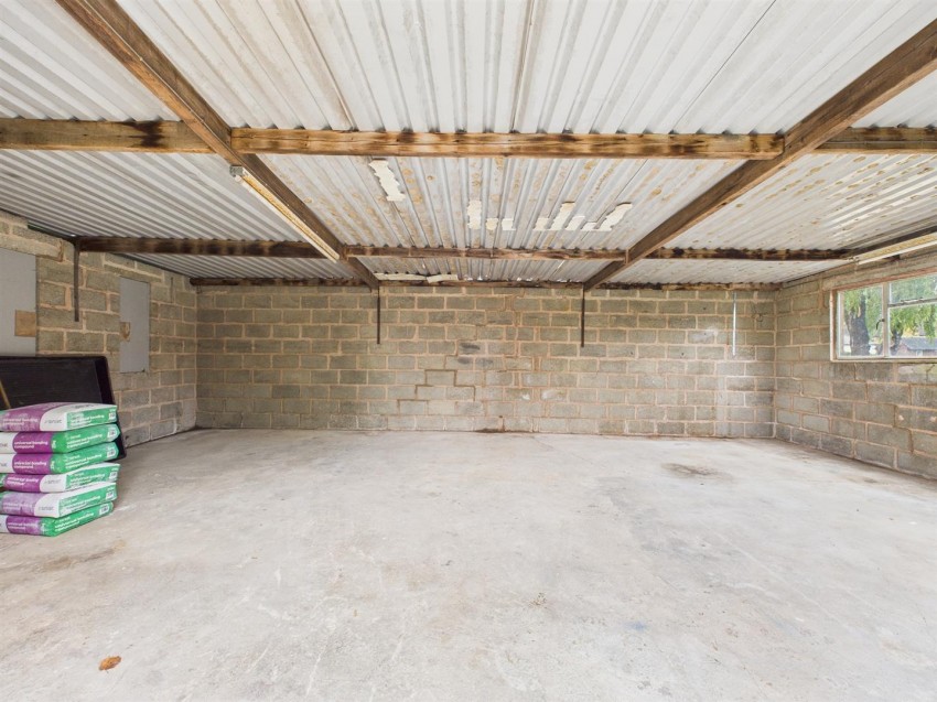 Images for Broadclose Road, Down Hatherley, Gloucester