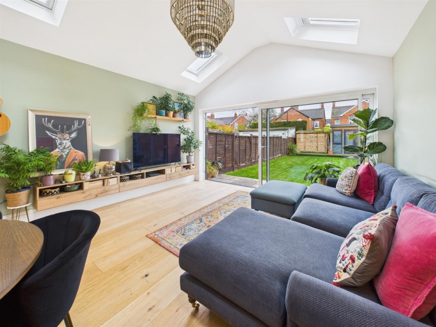 Images for Bloomfield Road, Linden, Gloucester