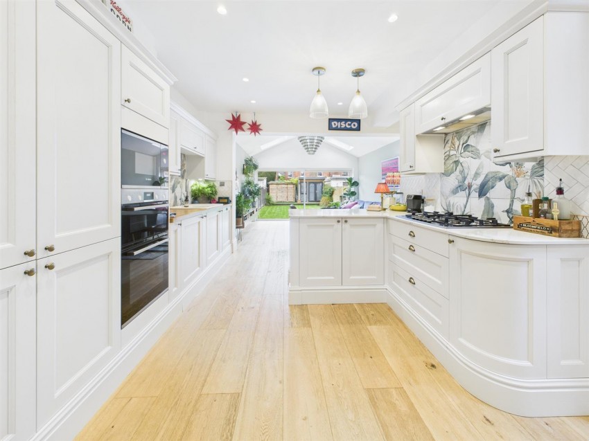 Images for Bloomfield Road, Linden, Gloucester