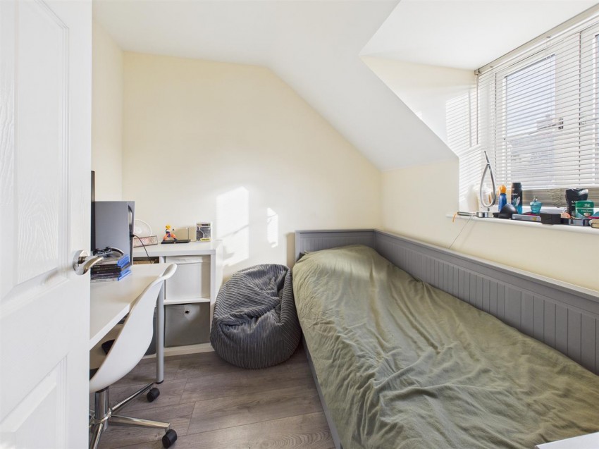 Images for Honey Bee Close, Maisemore, Gloucester