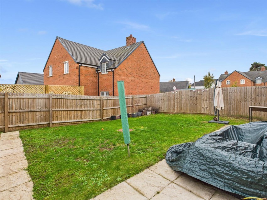 Images for Honey Bee Close, Maisemore, Gloucester