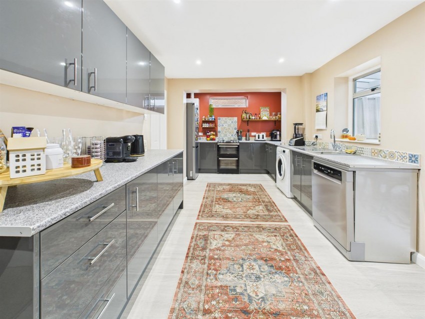 Images for Park Avenue, Longlevens, Gloucester