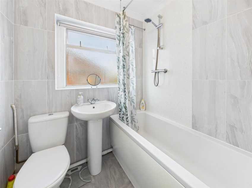 Images for Park Avenue, Longlevens, Gloucester