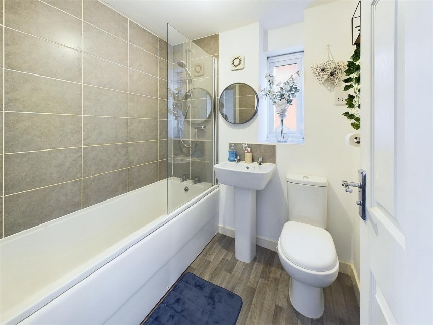 Images for Whitefield Crescent, Longford, Gloucester