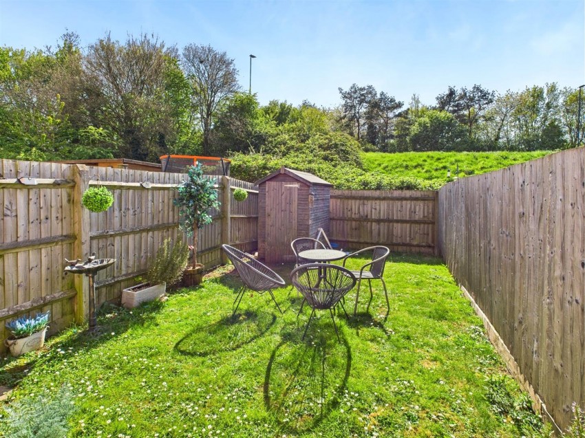 Images for Whitefield Crescent, Longford, Gloucester