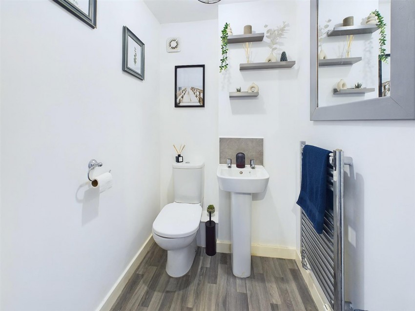 Images for Whitefield Crescent, Longford, Gloucester