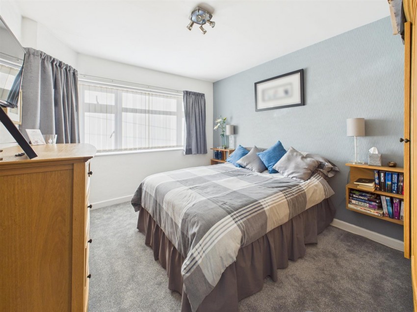 Images for Park Avenue, Longlevens, Gloucester