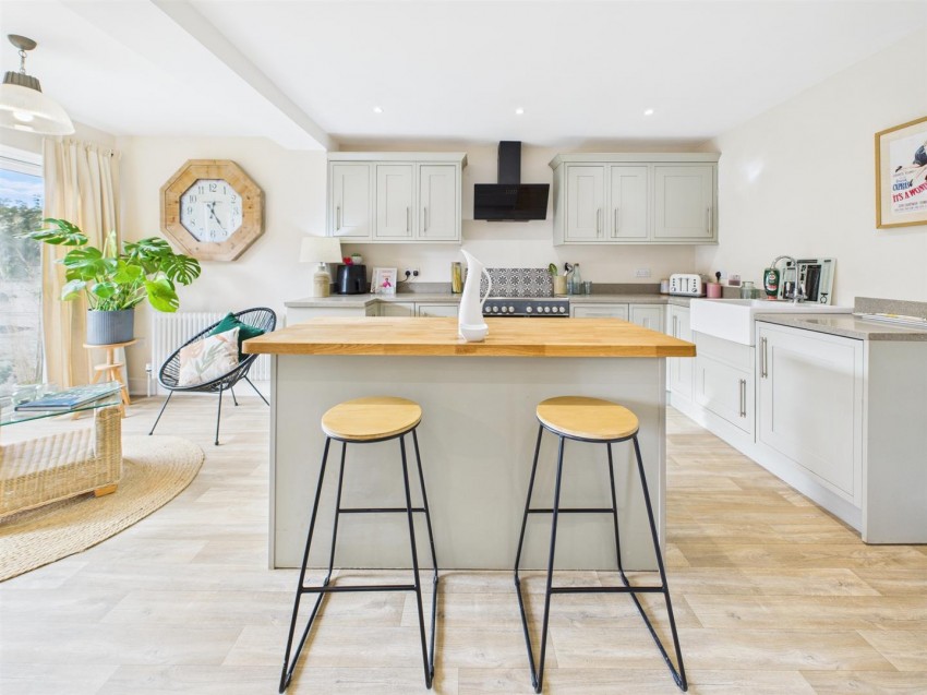 Images for Park Avenue, Longlevens, Gloucester