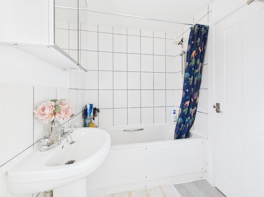 Images for Oakleaze, Longlevens, Gloucester