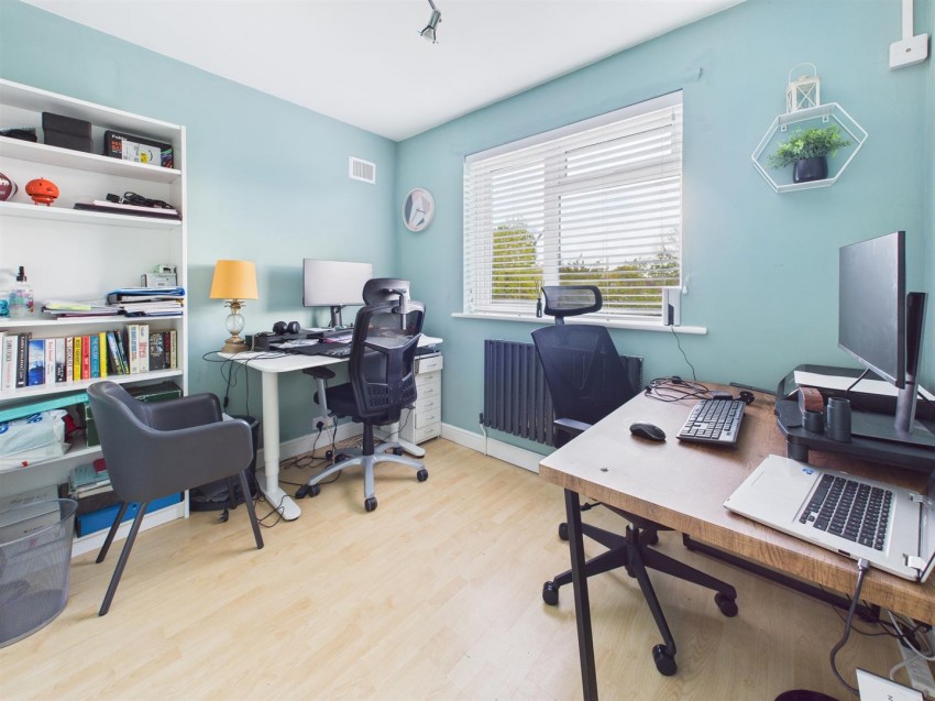 Images for Armscroft Place, Elmbridge, Gloucester