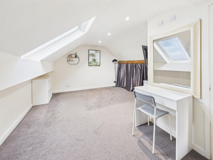 Images for Armscroft Place, Elmbridge, Gloucester