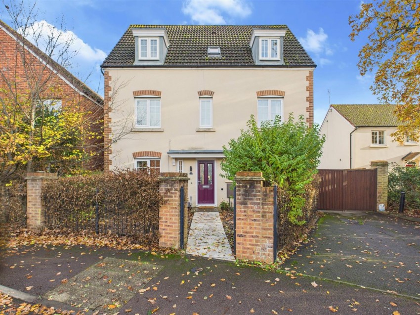 Images for Lyneham Drive, Quedgeley, Gloucester