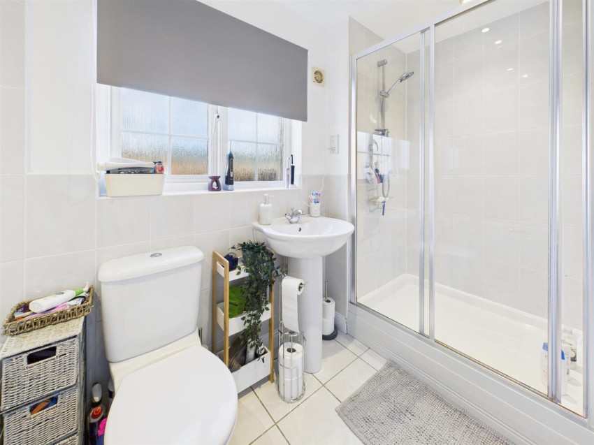 Images for Lyneham Drive, Quedgeley, Gloucester