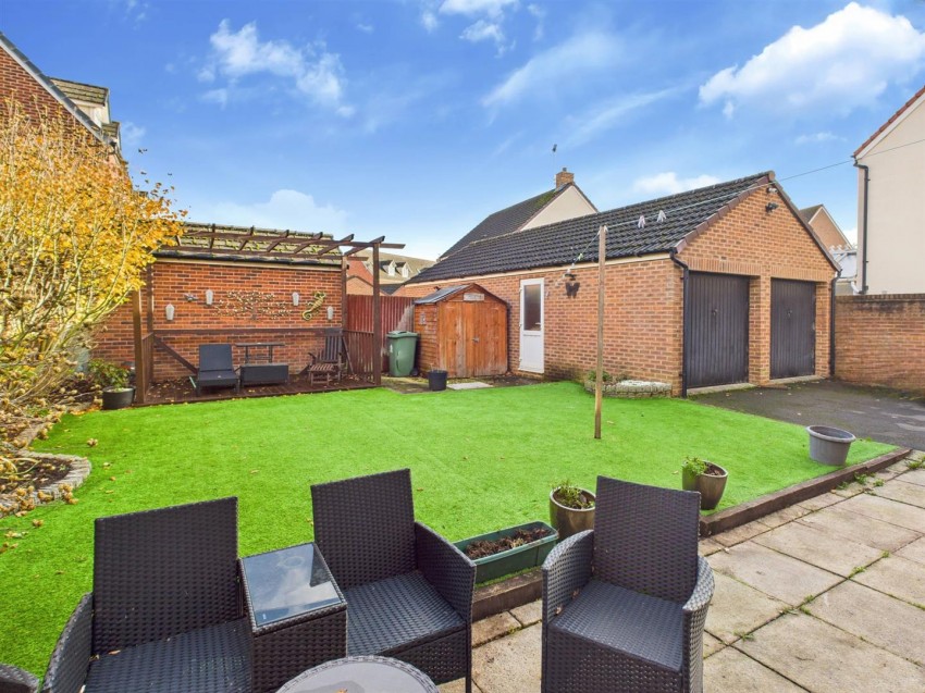 Images for Lyneham Drive, Quedgeley, Gloucester