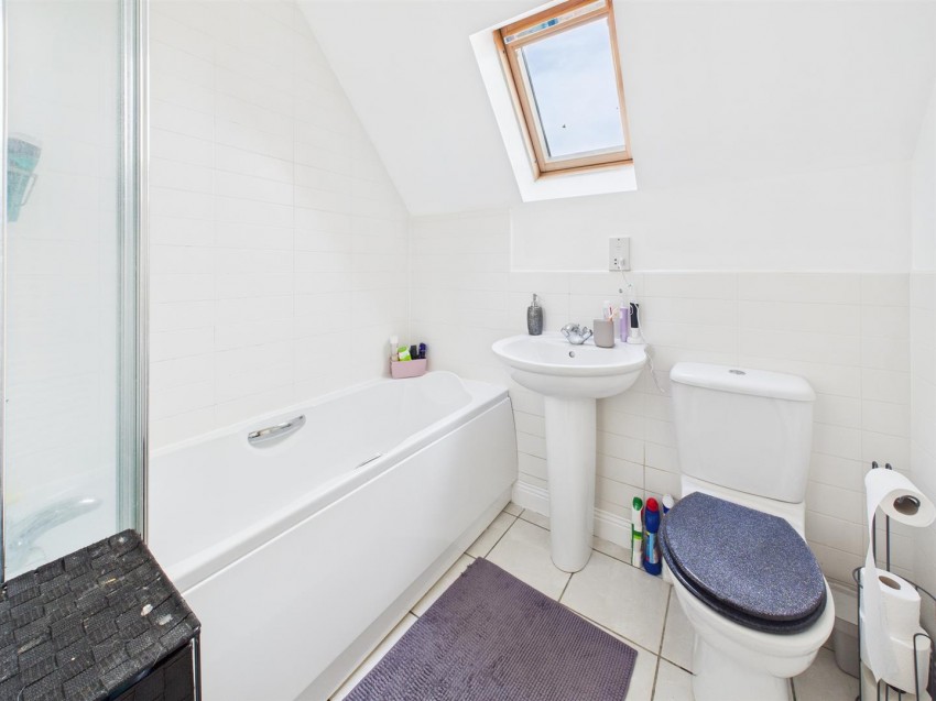 Images for Lyneham Drive, Quedgeley, Gloucester