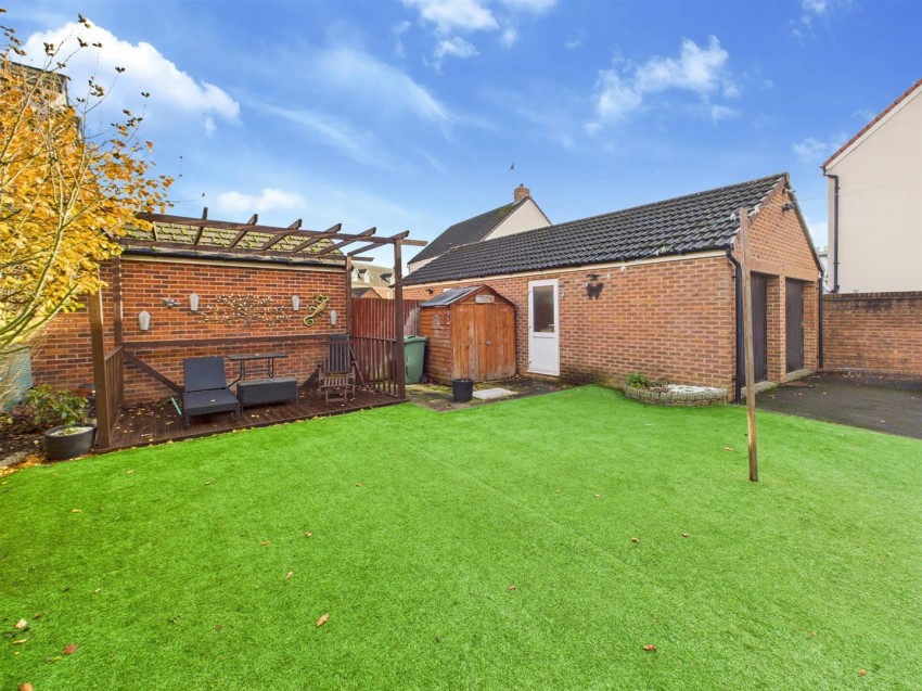 Images for Lyneham Drive, Quedgeley, Gloucester