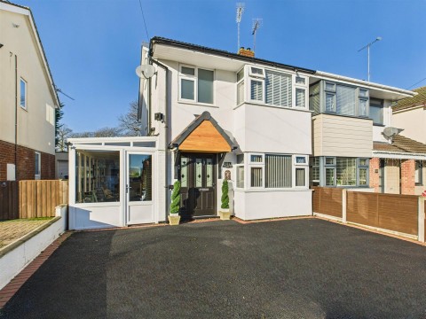 View Full Details for Hempsted Lane, Gloucester