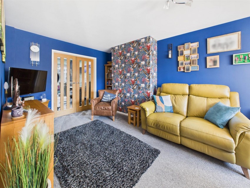 Images for Hempsted Lane, Gloucester