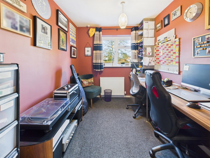 Images for Hempsted Lane, Gloucester