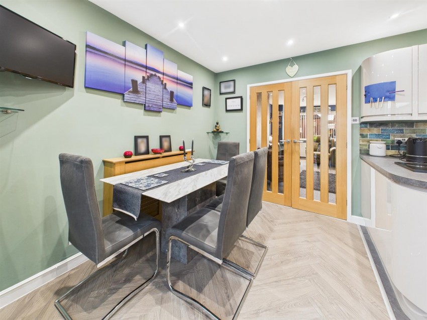 Images for Hempsted Lane, Gloucester