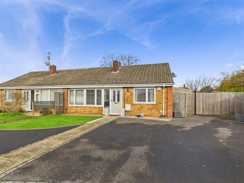 Images for Parkwood Crescent, Hucclecote, Gloucester