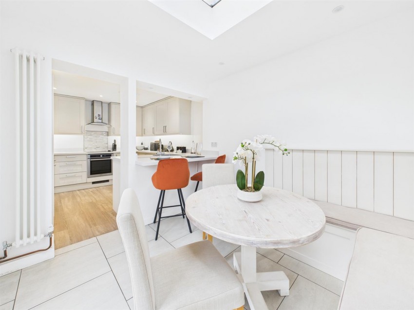 Images for Parkwood Crescent, Hucclecote, Gloucester